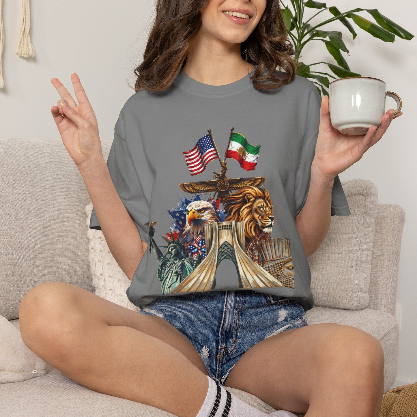 USA & Persia Collab T-Shirt - Cyrus the Great, Faravahar & Statue of Liberty Tee